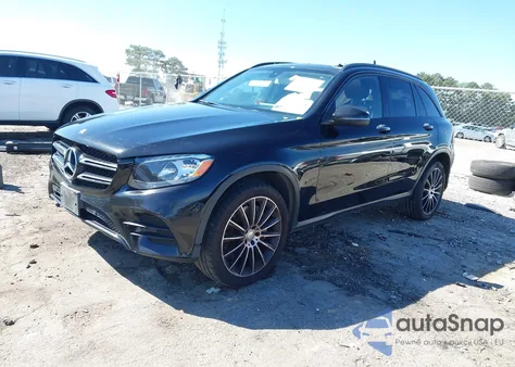 2016 Mercedes-Benz Glc 300 z USA, uszkodzony, nr VIN WDC0G4JB0GF068335